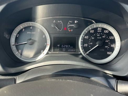 Used 2014 Nissan Sentra SR image 6