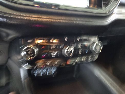 Used 2022 Dodge Durango GT image 30