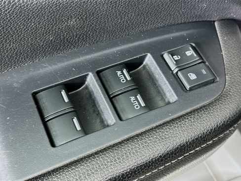 Used 2017 Honda Ridgeline RTL-T image 15