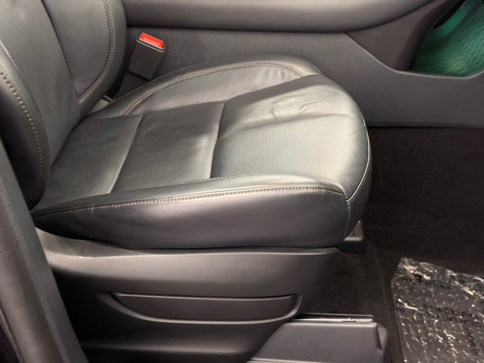 Used 2025 Lincoln Aviator Reserve AWD/4WD image 13