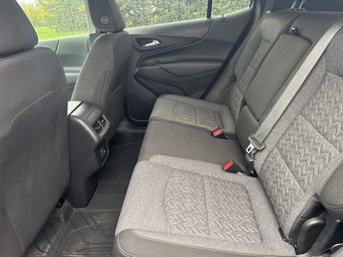 Used 2022 Chevrolet Equinox LT image 26