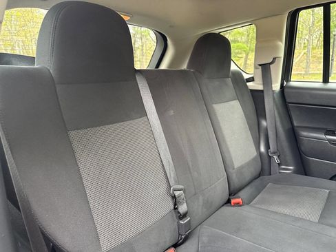 Used 2011 Jeep Compass 2WD image 17