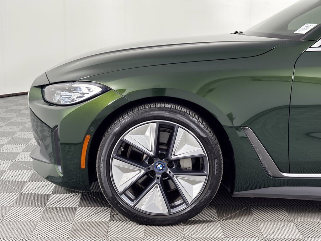 Used 2023 BMW i4 eDrive35 w/ Premium Package RWD image 13