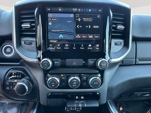 Used 2022 RAM 1500 Big Horn image 8