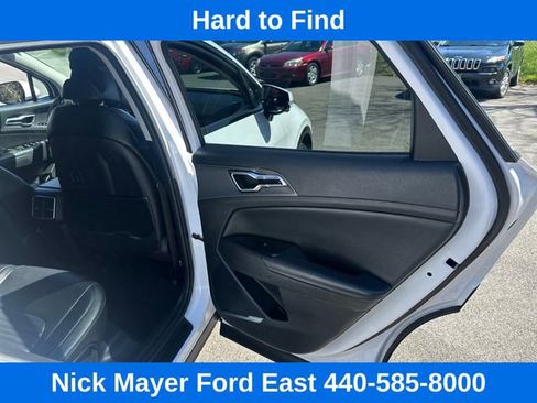 Used 2023 Kia Sportage SX AWD/4WD image 14