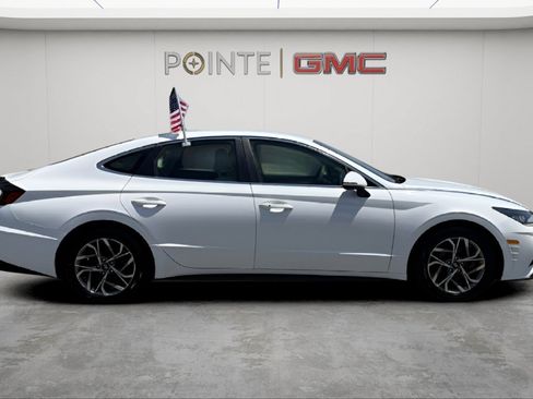 Used 2023 Hyundai Sonata SEL w/ Cargo Package FWD image 2