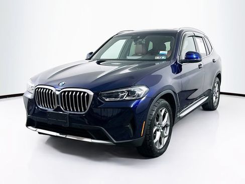 Used 2023 BMW X3 xDrive30i w/ Premium Package AWD/4WD image 3