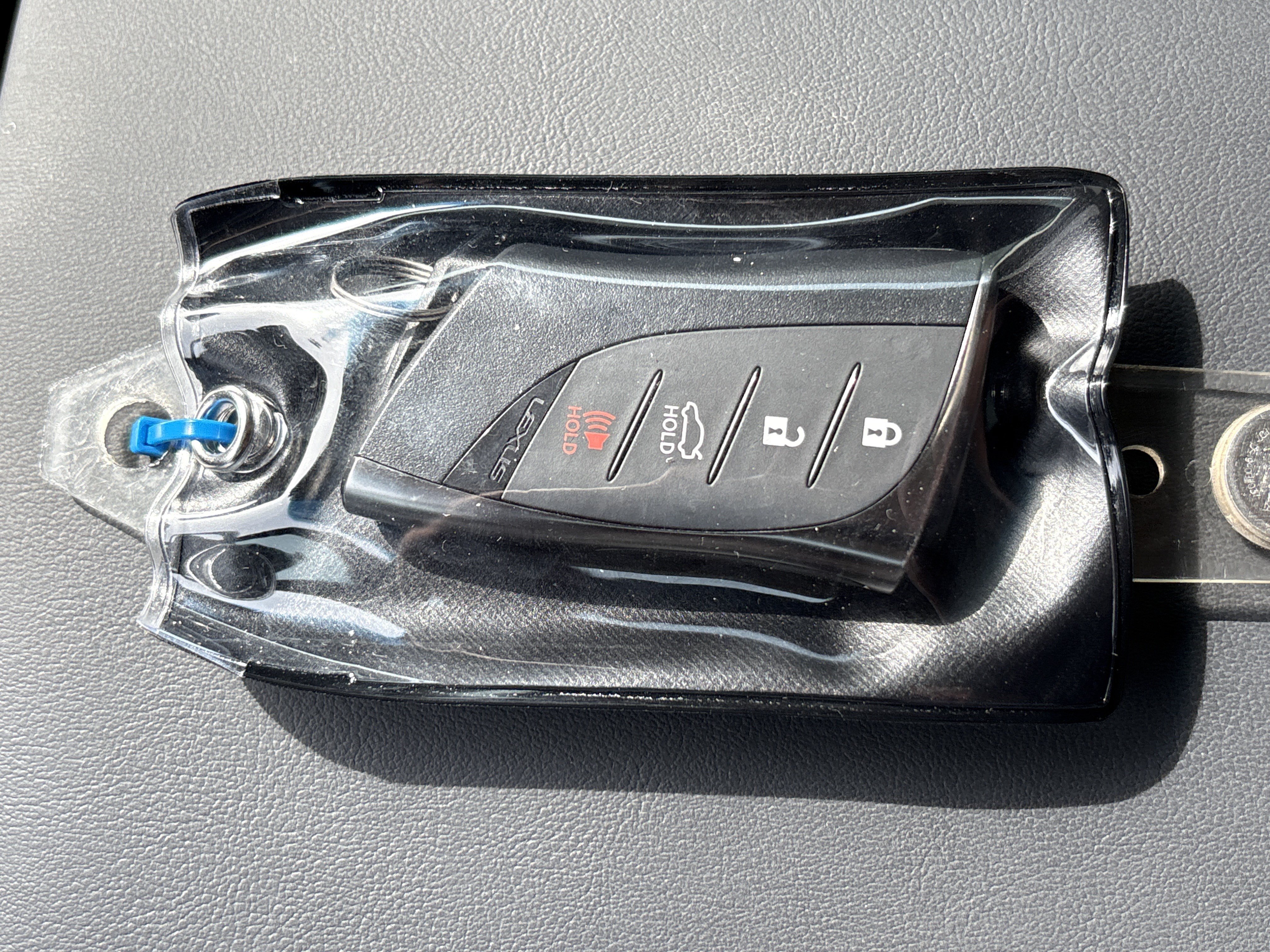 Used 2025 Lexus ES 300h F Sport w/ Accessory Package (Z2) FWD image 36