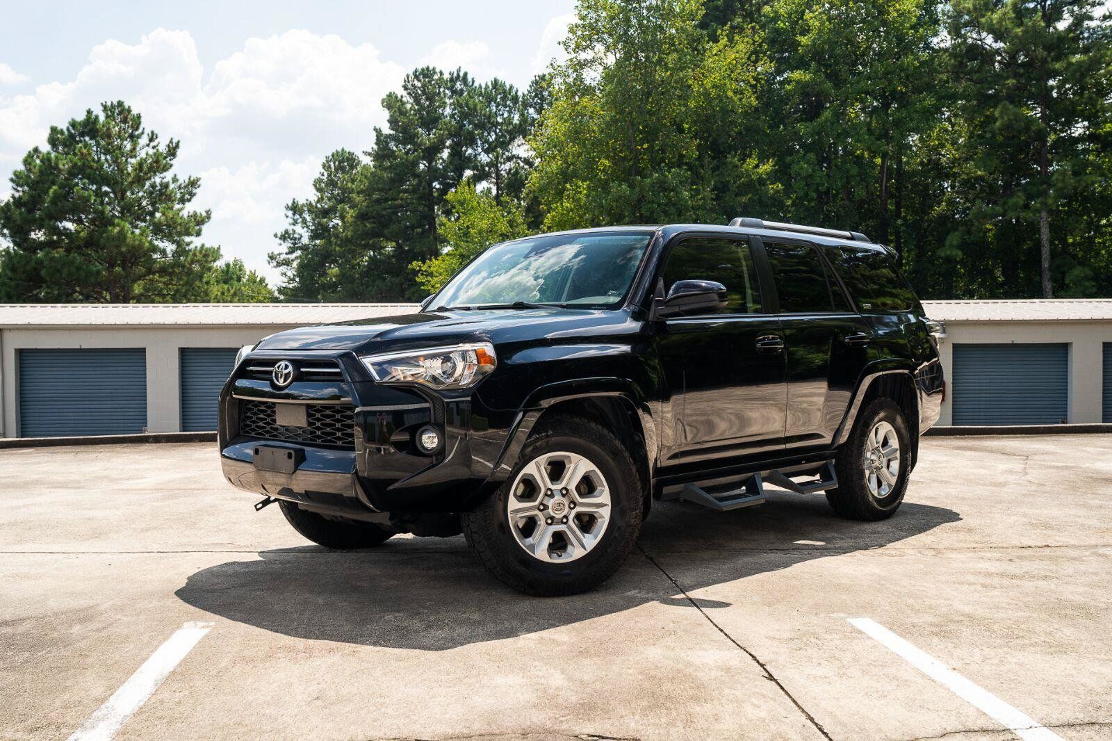 Used 2021 Toyota 4Runner SR5 RWD image 1