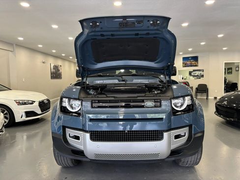 Used 2023 Land Rover Defender 110 S AWD/4WD image 57
