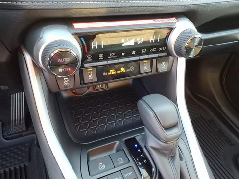 New 2025 Toyota RAV4 XLE image 14