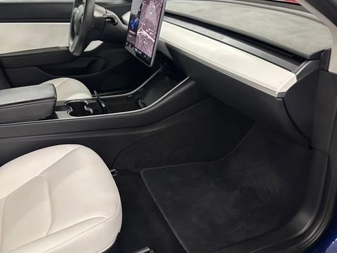 Used 2018 Tesla Model 3 Performance AWD/4WD image 29