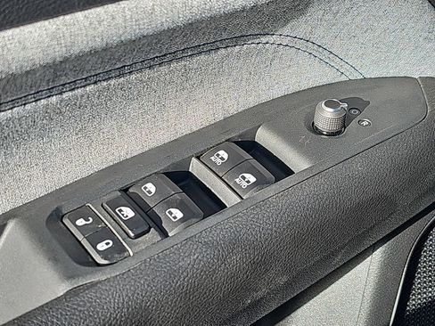 New 2026 Jeep Compass Latitude image 27