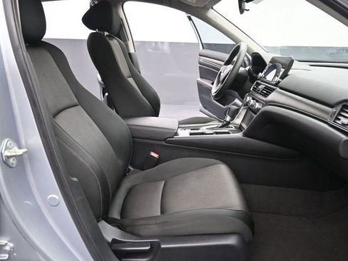 Used 2020 Honda Accord LX image 16