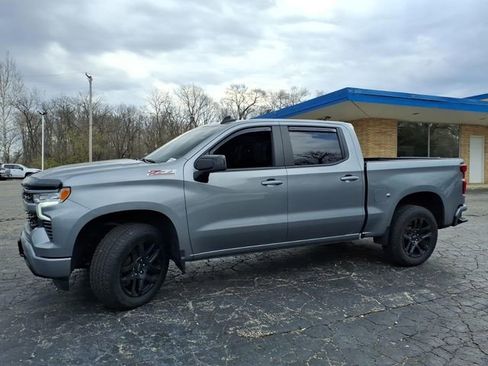 Used 2024 Chevrolet Silverado 1500 RST w/ Z71 Off-Road Package AWD/4WD image 12
