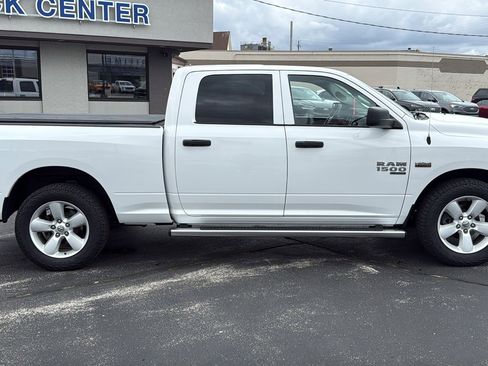 Used 2022 RAM 1500 Tradesman w/ Chrome Appearance Package AWD/4WD image 10