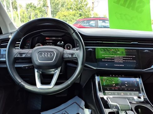 Used 2023 Audi Q7 3.0T Premium Plus w/ Premium Plus Package AWD/4WD image 12