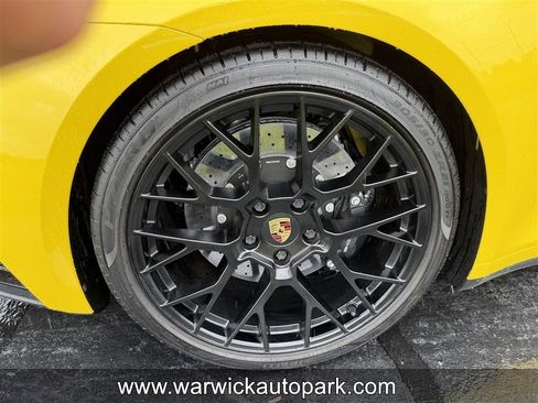 Used 2023 Porsche 911 Carrera GTS RWD image 21