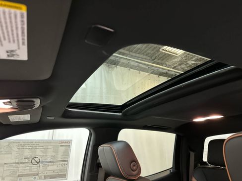 New 2026 GMC Canyon AT4 w/ Technology Plus Package image 5