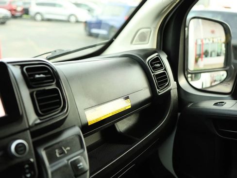 Used 2023 RAM ProMaster 3500 w/ Convenience Group image 25