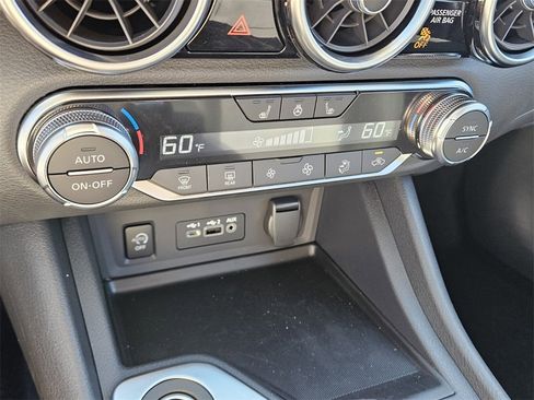 New 2025 Nissan Sentra SV image 20