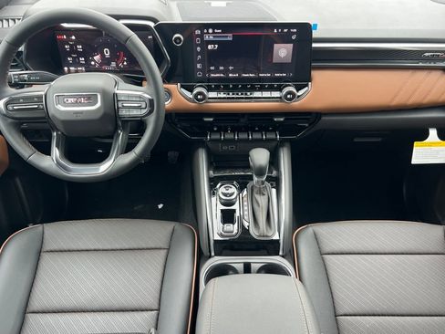 New 2026 GMC Canyon AT4 w/ Technology Plus Package image 10