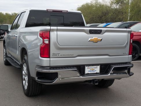 Used 2022 Chevrolet Silverado 1500 LTZ w/ LTZ Convenience Package II image 5