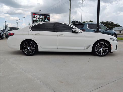 Certified 2023 BMW 530e w/ M Sport Package RWD image 7