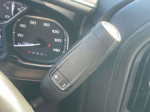 Used 2019 GMC Sierra 1500 SLT w/ SLT Premium Plus Package AWD/4WD image 24