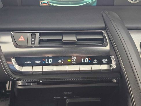 Used 2018 Lexus LC 500 Coupe w/ Touring Package image 25