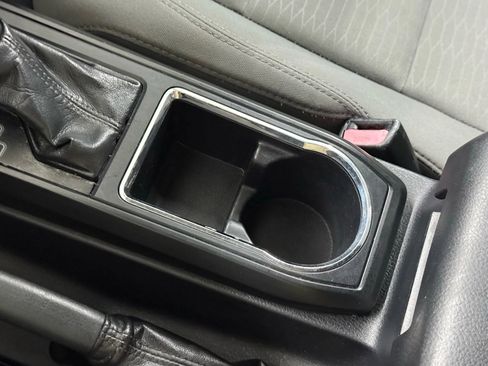 Used 2017 Toyota Tacoma 2WD Access Cab image 23