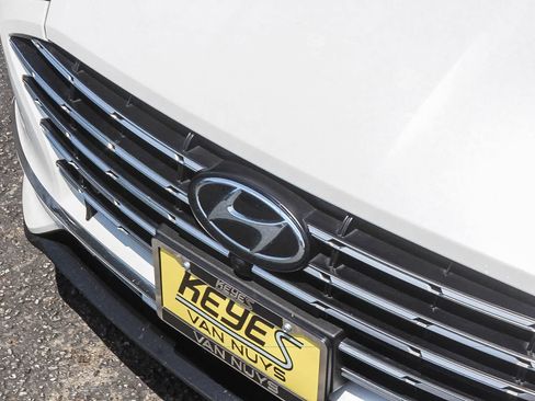 Used 2022 Hyundai Sonata Limited FWD image 14
