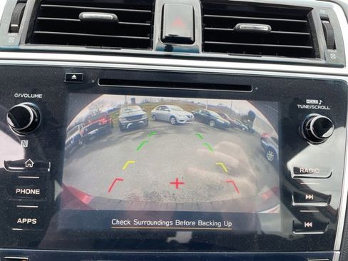 Used 2018 Subaru Outback 2.5i Premium image 17