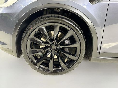 Used 2018 Tesla Model X 100D AWD/4WD image 30