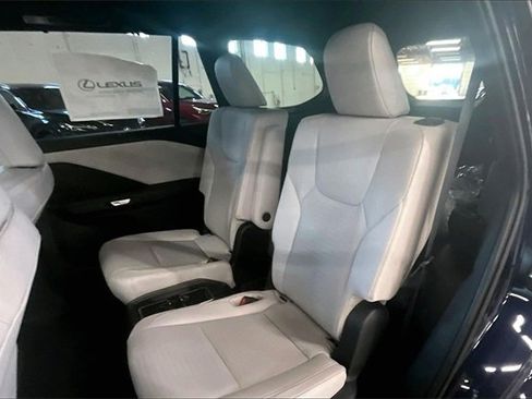 New 2026 Lexus TX 350 AWD image 10