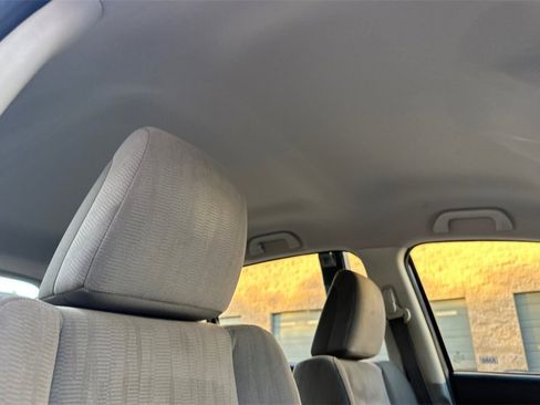 Used 2014 Honda CR-V LX image 18