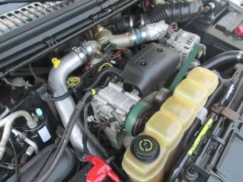 Used 2002 Ford F350 Lariat AWD/4WD image 24