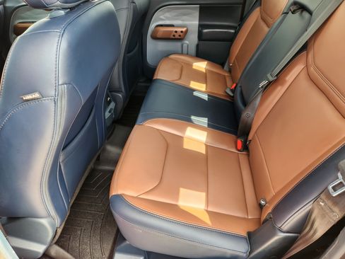 Used 2022 Ford Maverick Lariat w/ Lariat Luxury Package FWD image 31