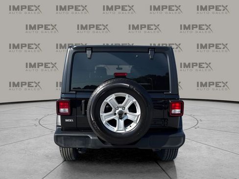 Used 2021 Jeep Wrangler Unlimited Sport image 4