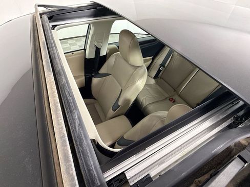 Used 2019 Lexus ES 350 350 Luxury w/ Accessory Package image 22