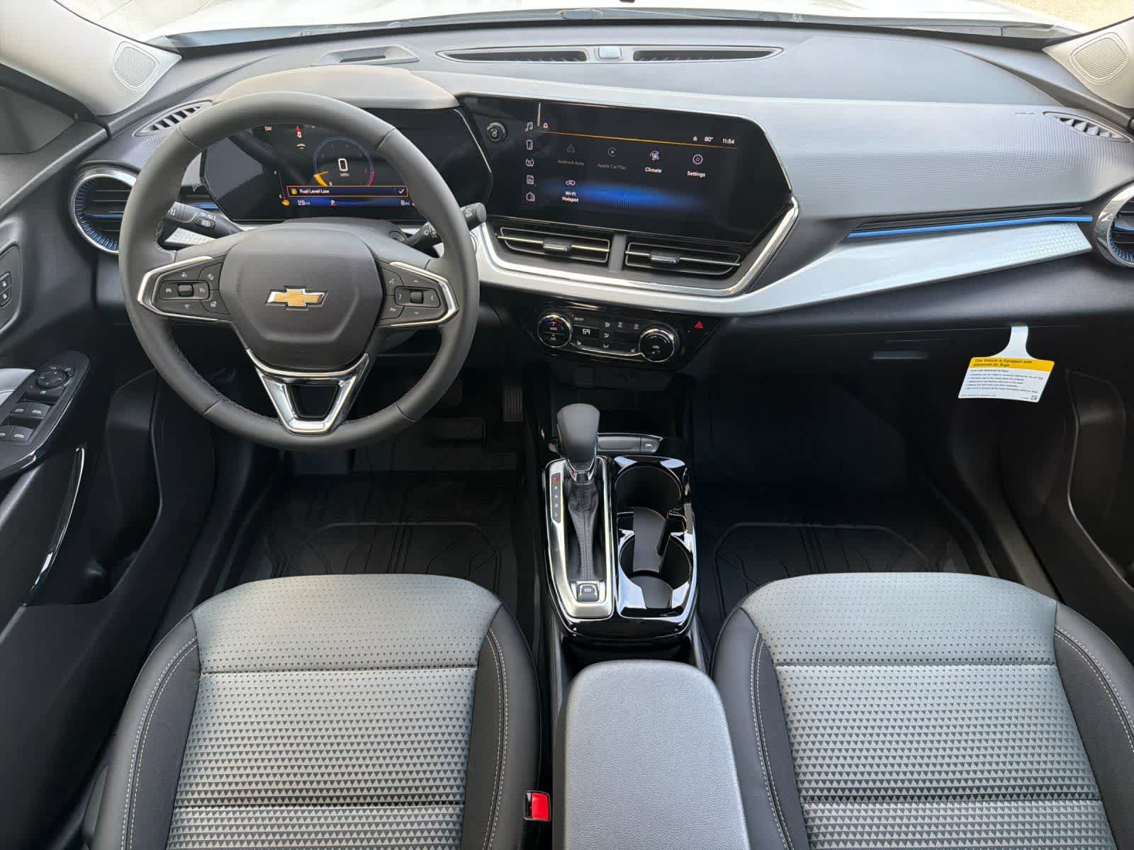 New 2026 Chevrolet Trax LT w/ Driver Confidence Package FWD image 3