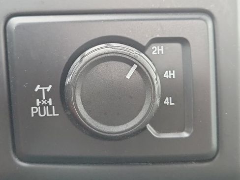 Used 2019 Ford F150 XL w/ Equipment Group 101A Mid AWD/4WD image 28