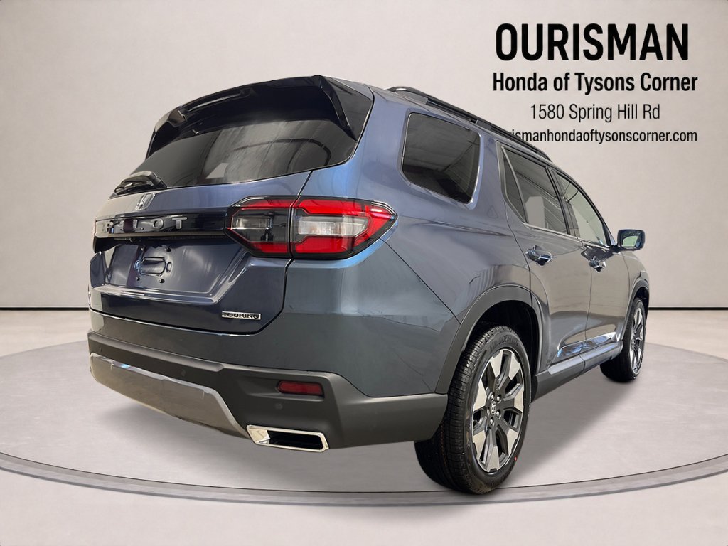 New 2026 Honda Pilot Touring image 3