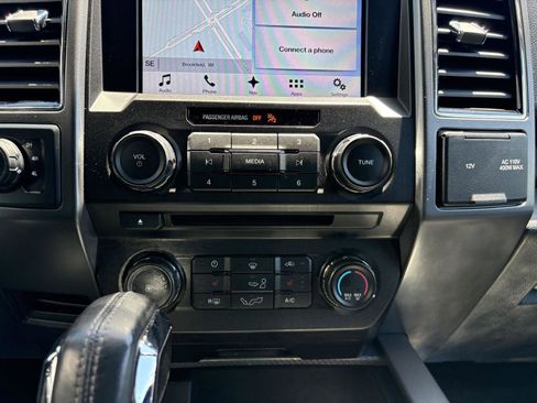 Used 2018 Ford F150 XLT w/ Equipment Group 302A Luxury AWD/4WD image 16