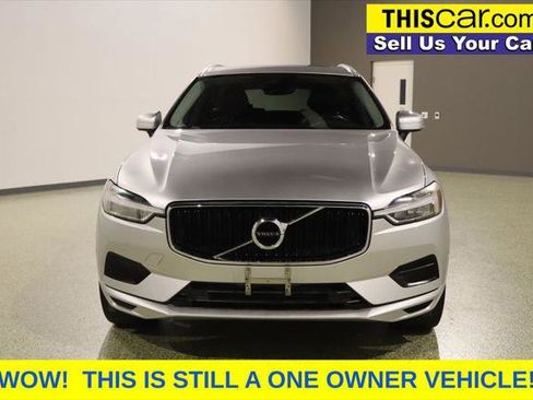 Used 2019 Volvo XC60 T5 Momentum w/ Premium Package FWD image 2