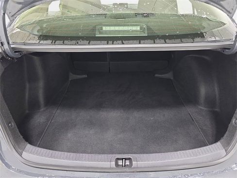 Certified 2025 Toyota Corolla LE image 31