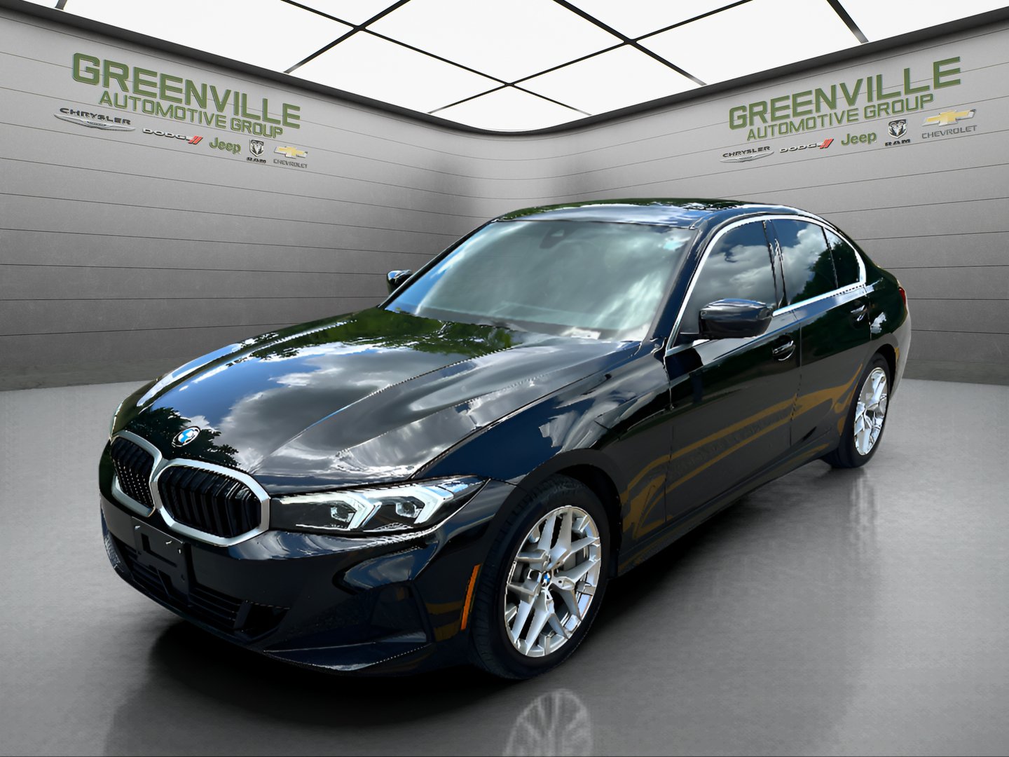 Used 2025 BMW 330i Sedan RWD image 1