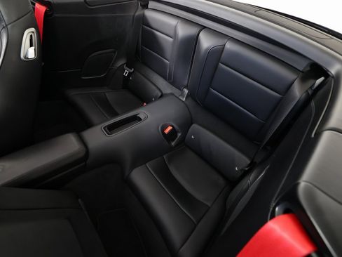 Used 2018 Porsche 911 Turbo image 16