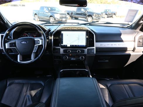 Used 2022 Ford F250 Platinum w/ Tremor Off-Road Package image 35