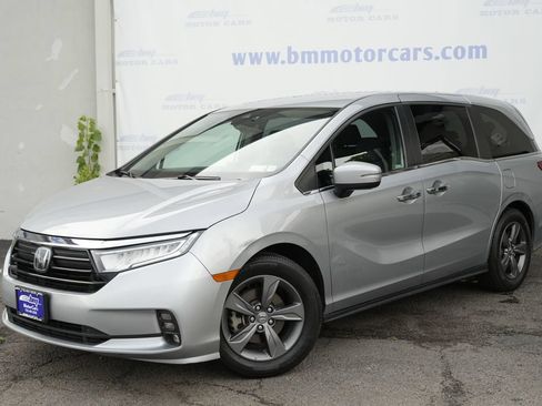 Used 2021 Honda Odyssey EX image 2